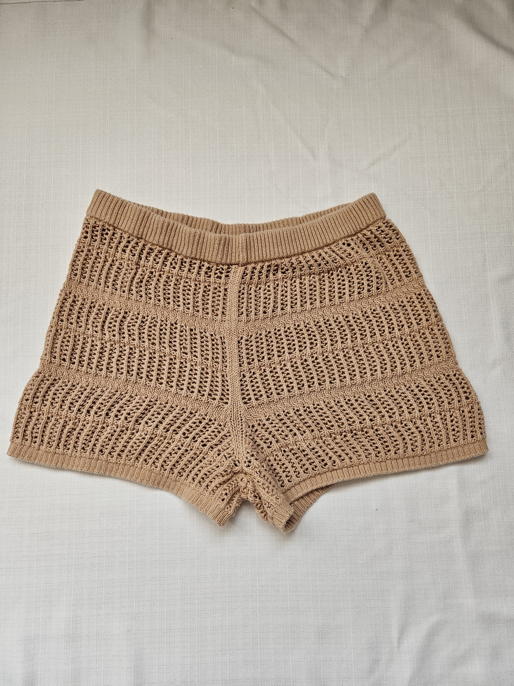 Aerie Tan Boho Crocheted Sweater Knit Shorts Medium